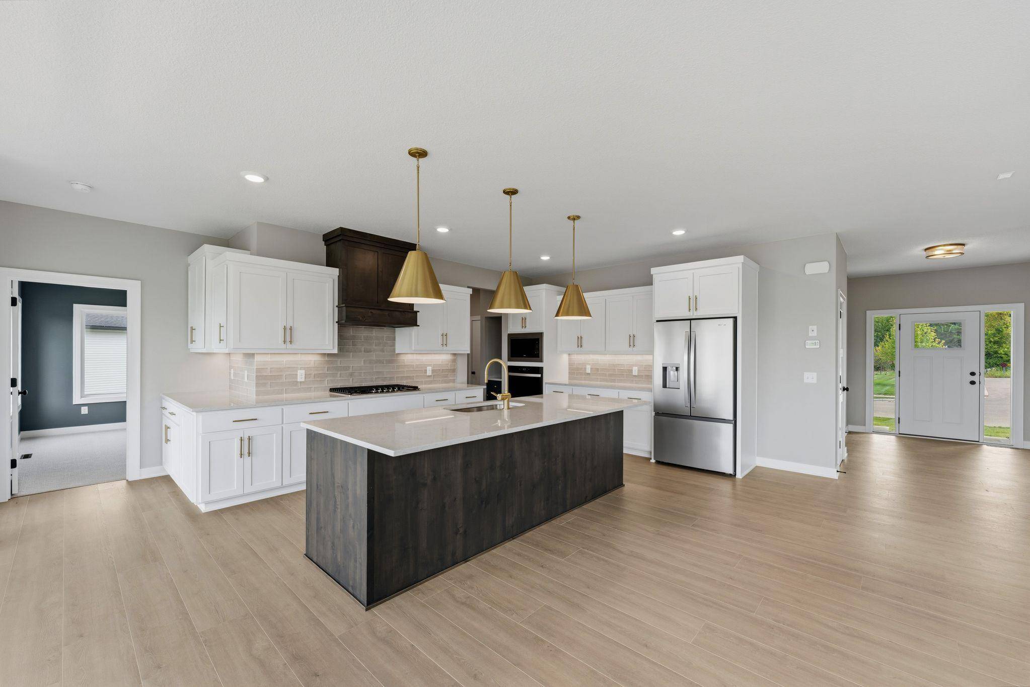 19799 Henning AVE, Lakeville, MN 55044