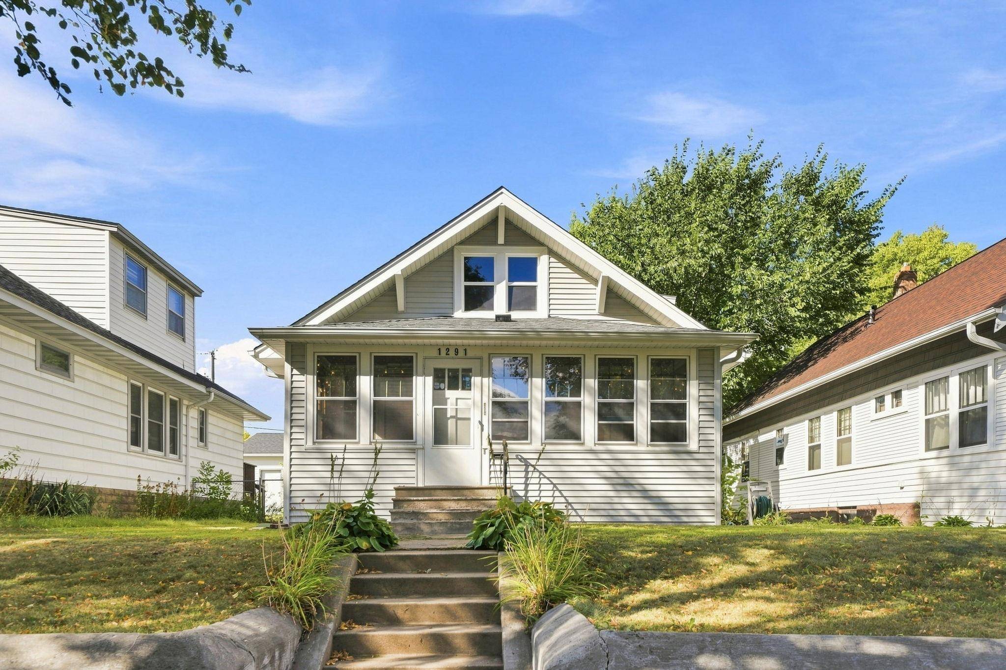 1291 Sherburne AVE, Saint Paul, MN 55104