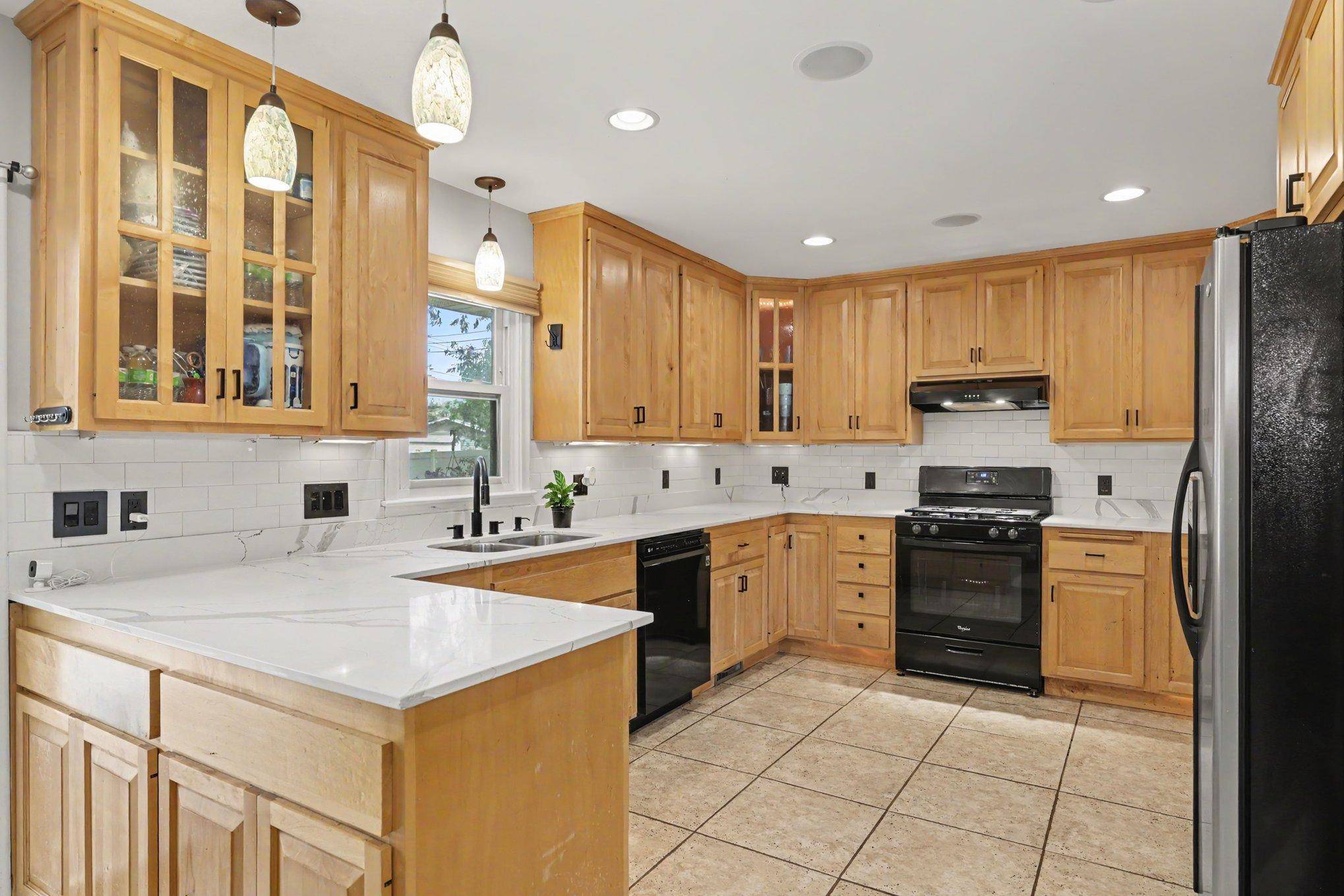 6550 81st ST S, Cottage Grove, MN 55016