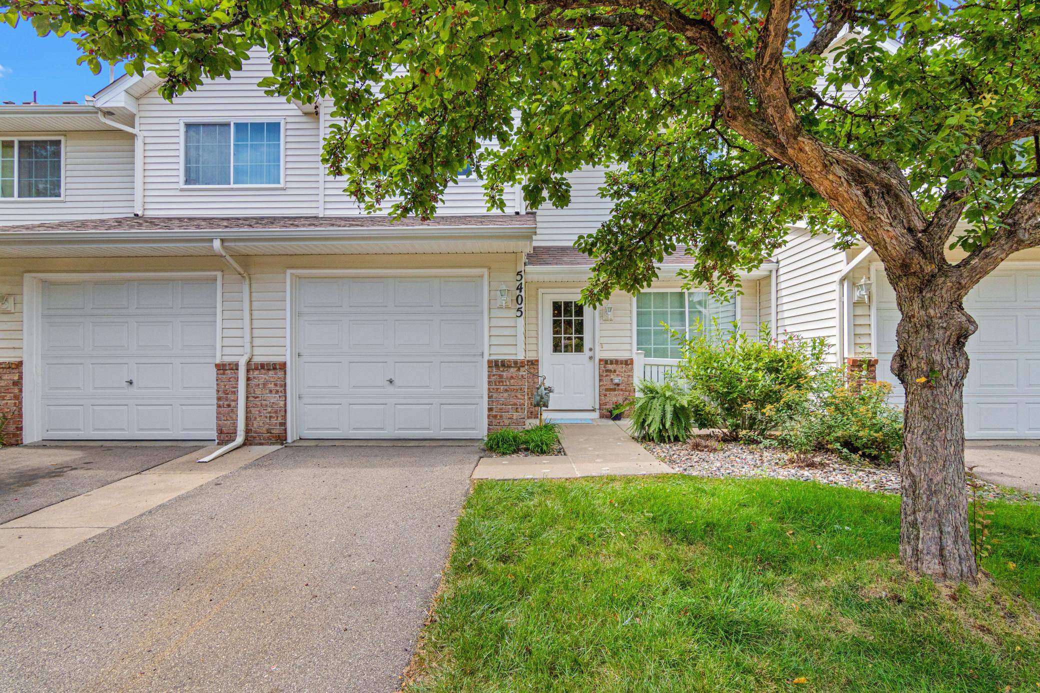 5405 206th ST W #109, Farmington, MN 55024