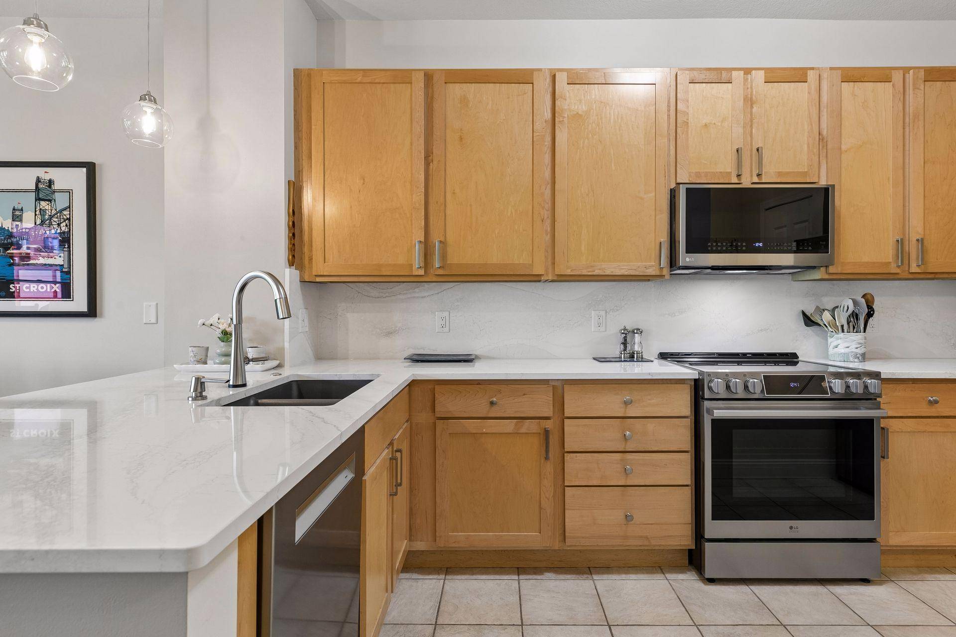 620 Main ST N #102, Stillwater, MN 55082