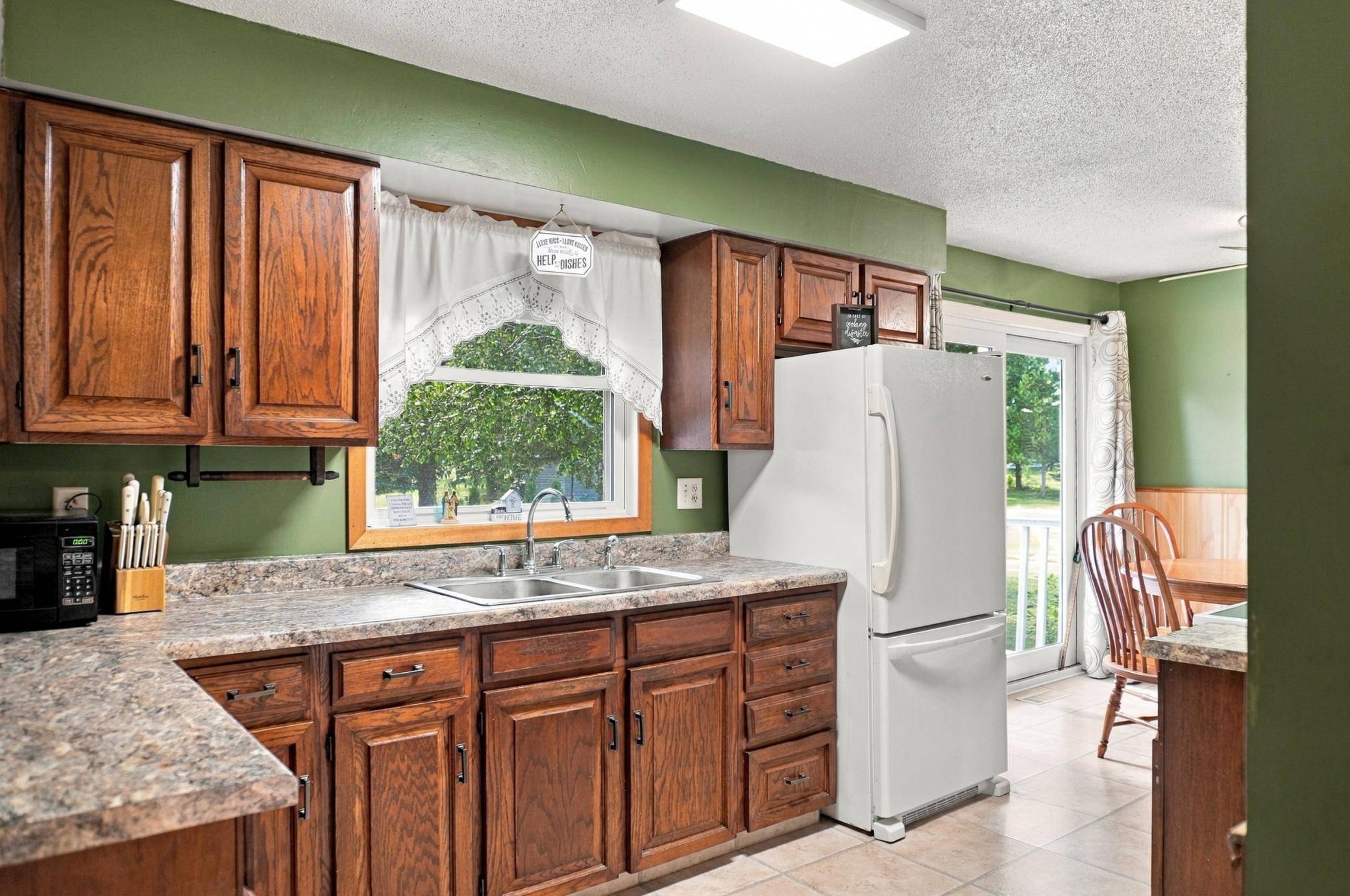 930 Park ST, Brooten, MN 56316