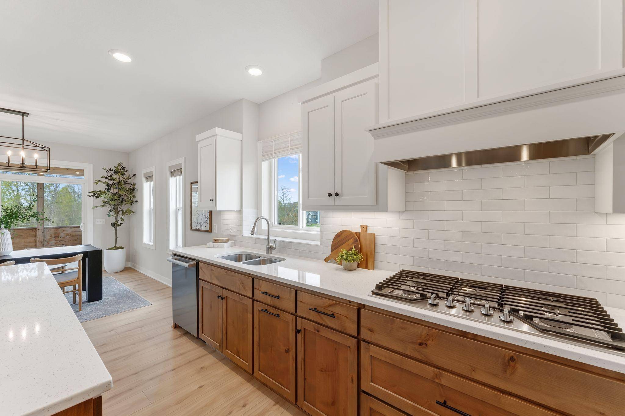 4956 Bennett ST SE, Prior Lake, MN 55372