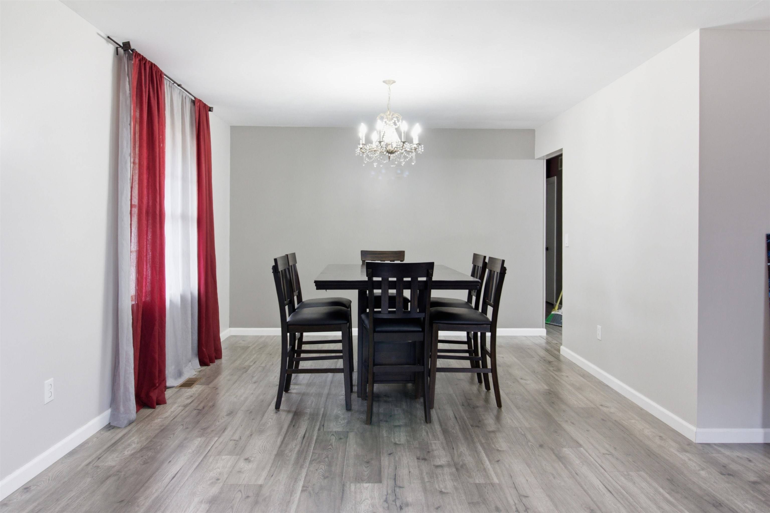 905 Loomis, Garden Plain, KS 67050-5024