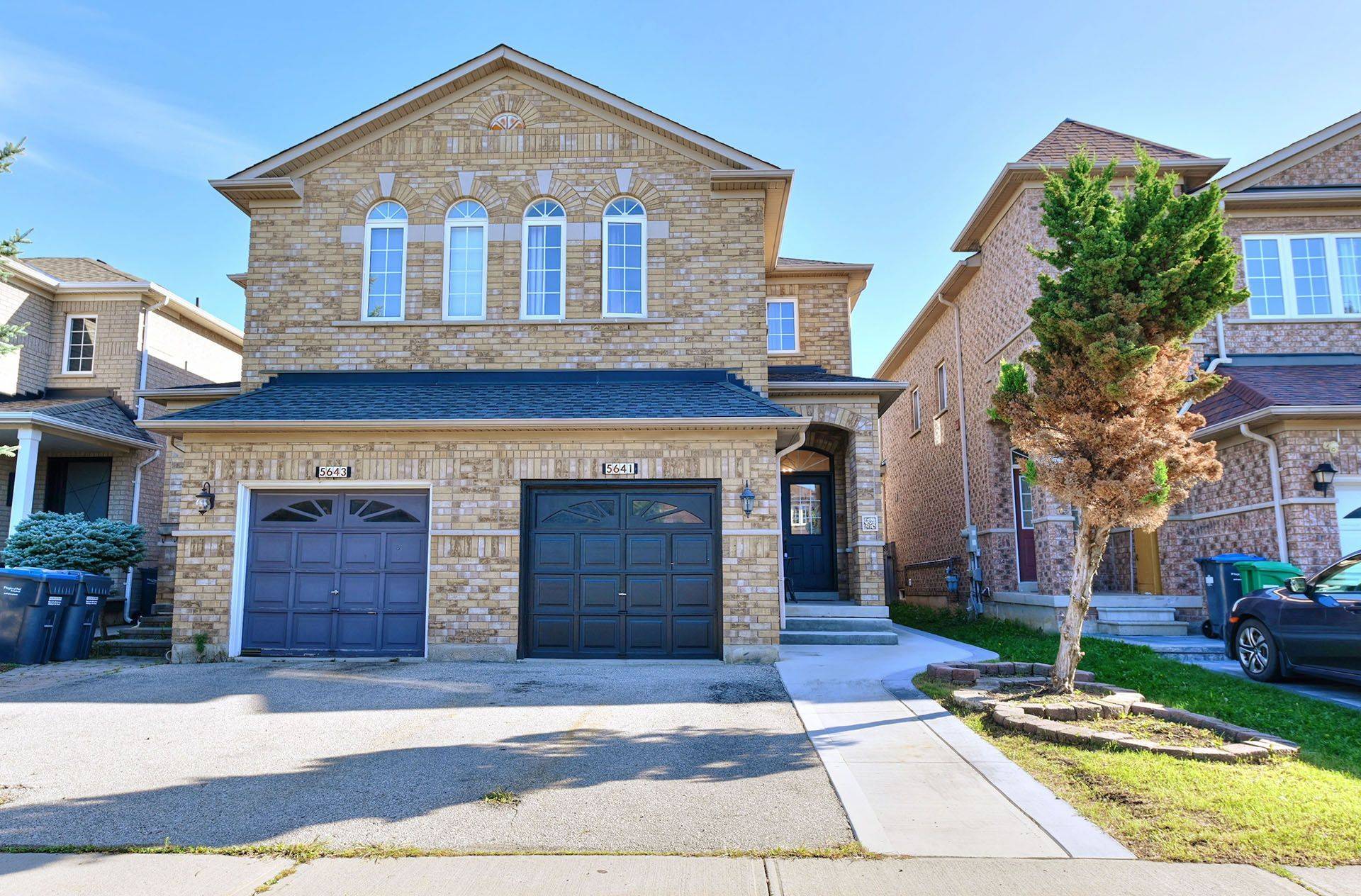 5641 Longboat AVE, Mississauga, ON L5M 7E5