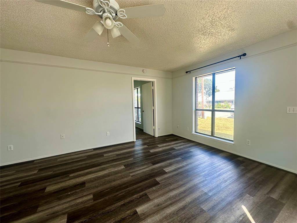 2450 SE 40th Street, Paris, TX 75460