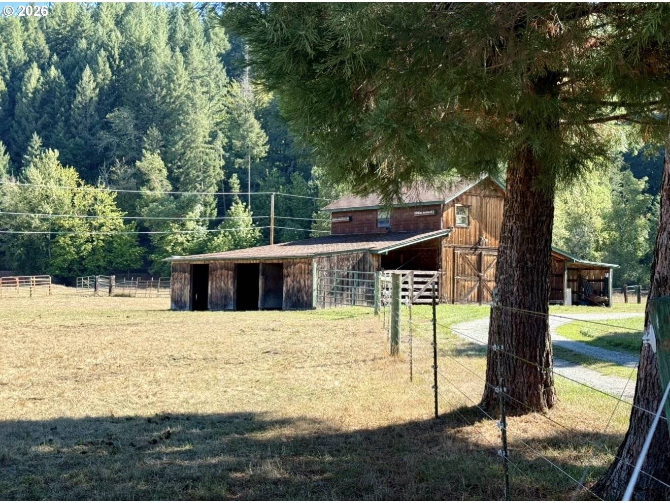 199 BRADY HILL LN, Azalea, OR 97410