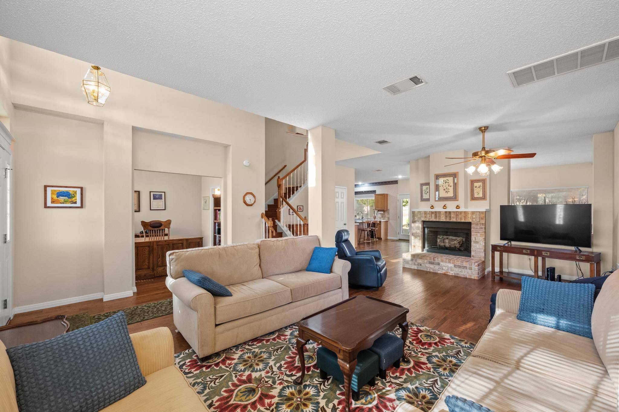 7402 Maricopa CV, Austin, TX 78749