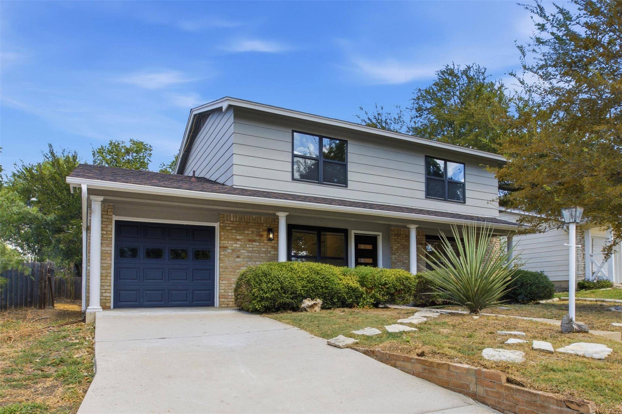 6904 Langston DR, Austin, TX 78723