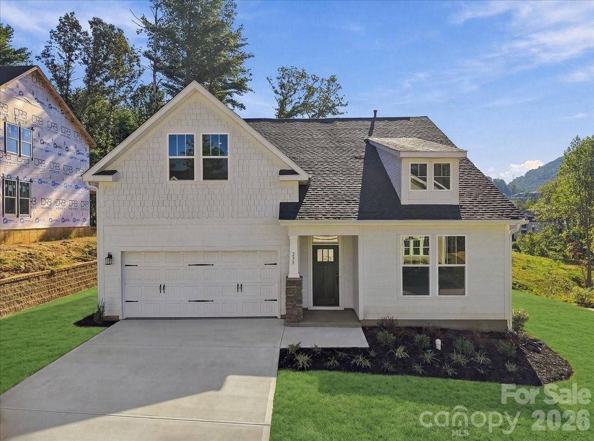 235 Smokey Holler DR, Asheville, NC 28803