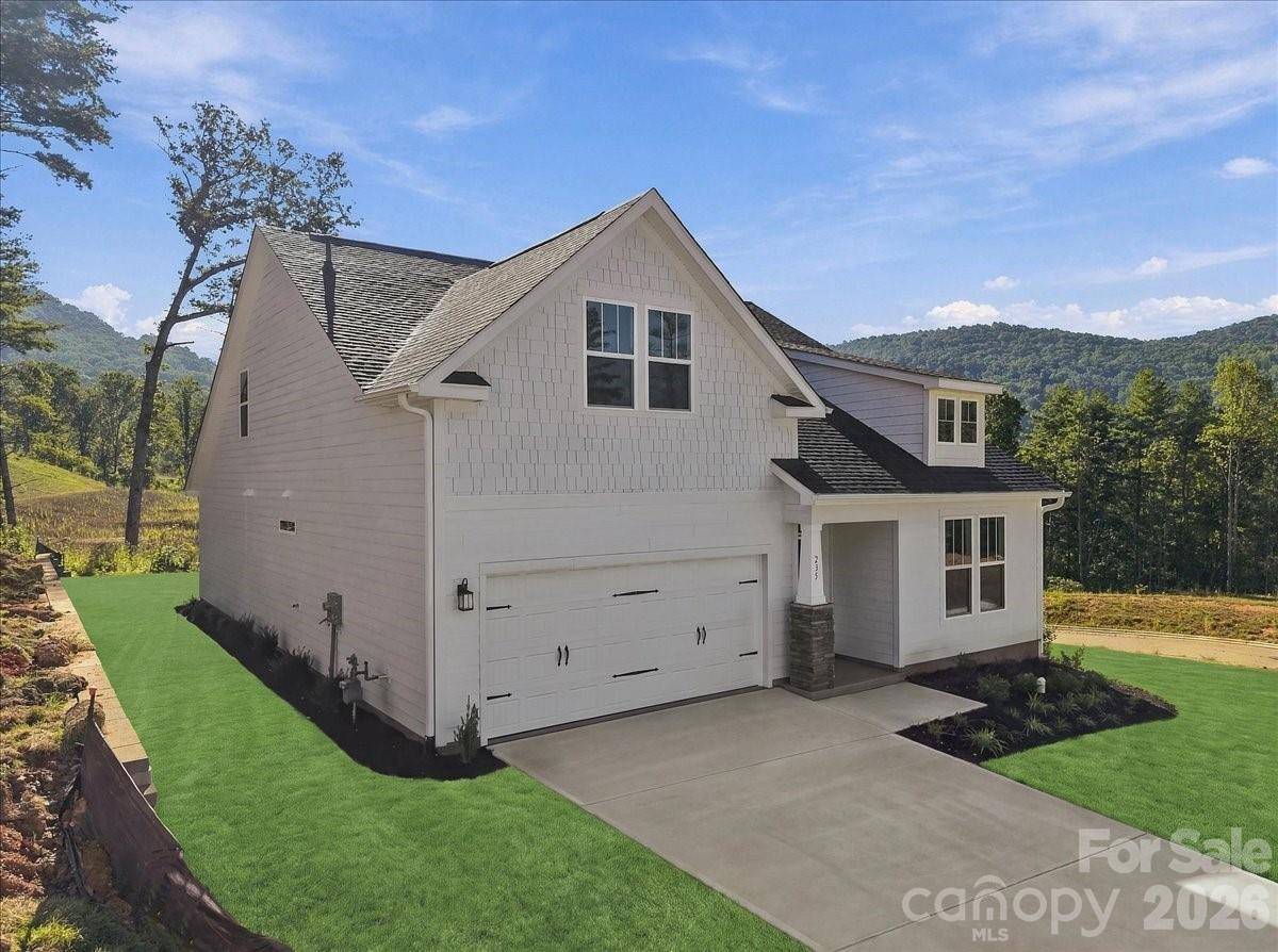 235 Smokey Holler DR, Asheville, NC 28803