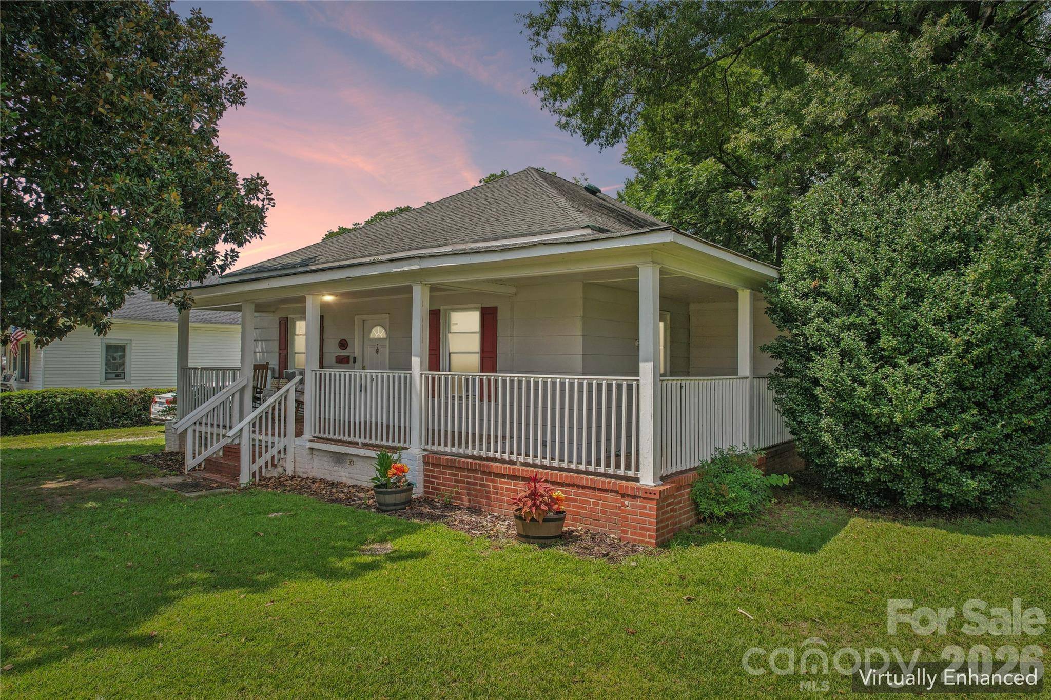 706 S Main ST, Clover, SC 29710