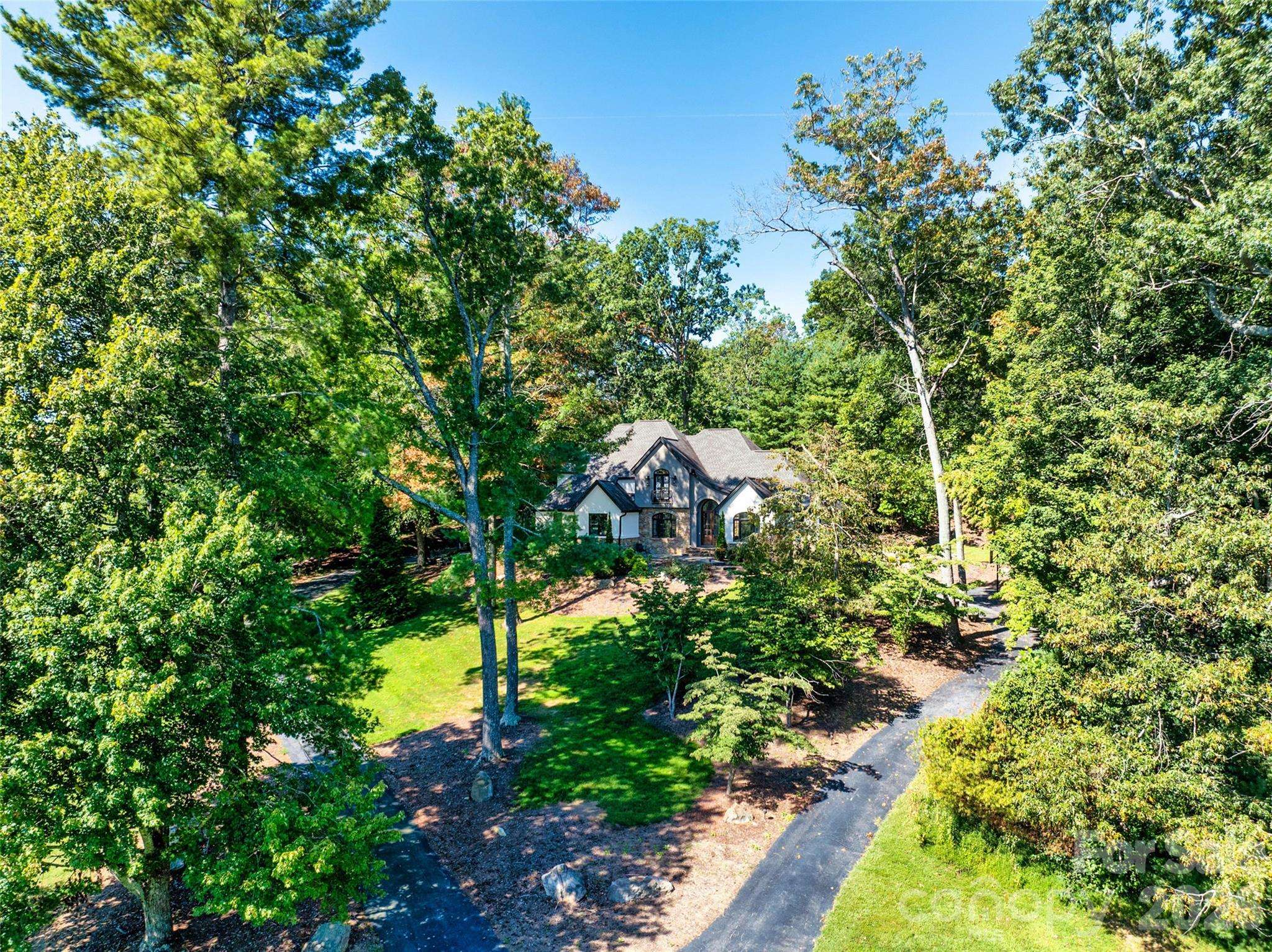 643 Mill Ridge DR, Mills River, NC 28759