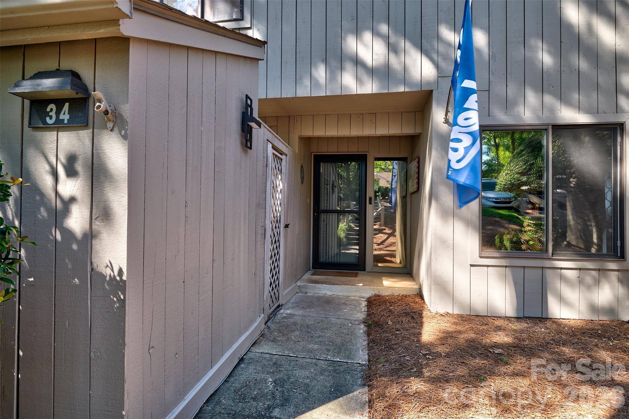 34 Old Post RD, Lake Wylie, SC 29710