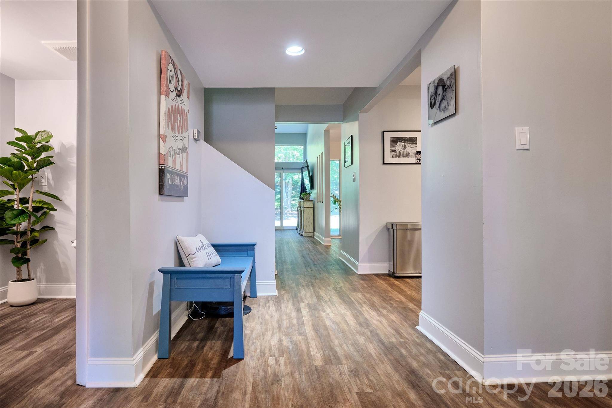 34 Old Post RD, Lake Wylie, SC 29710