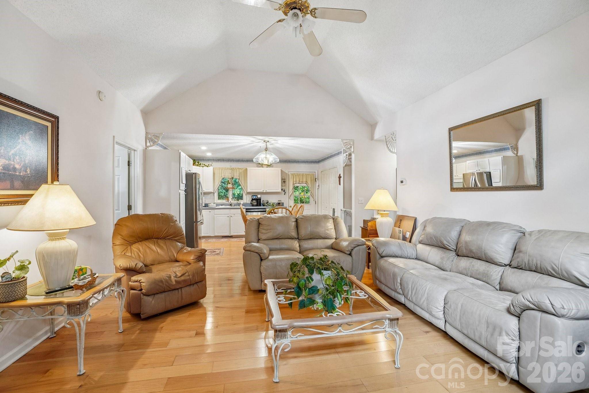 650 Creek Side DR, Maggie Valley, NC 28751