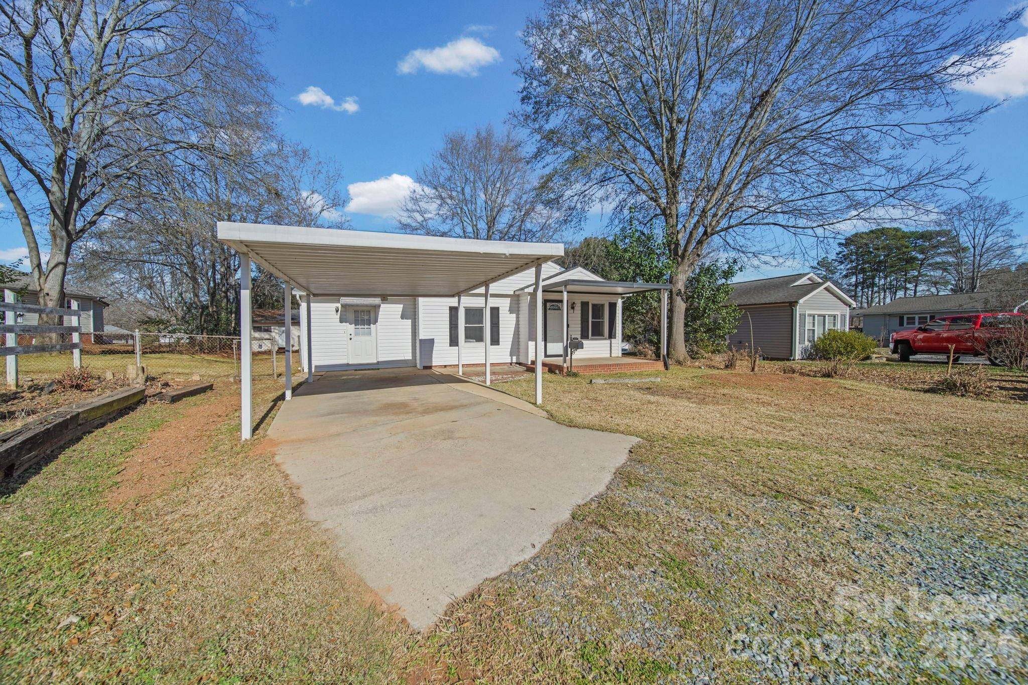 211 9th ST, Belmont, NC 28012
