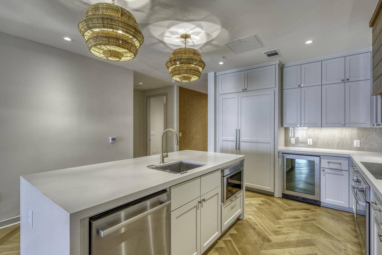 82 Island Drive #8204, Horseshoe Bay, TX 78657