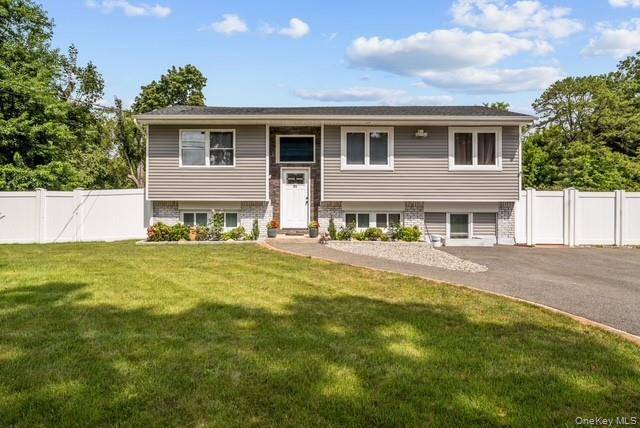 71 Bushwick AVE, Central Islip, NY 11722