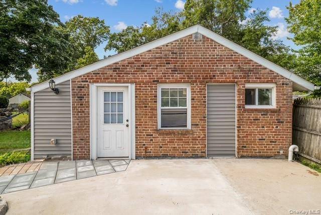 71 Bushwick AVE, Central Islip, NY 11722