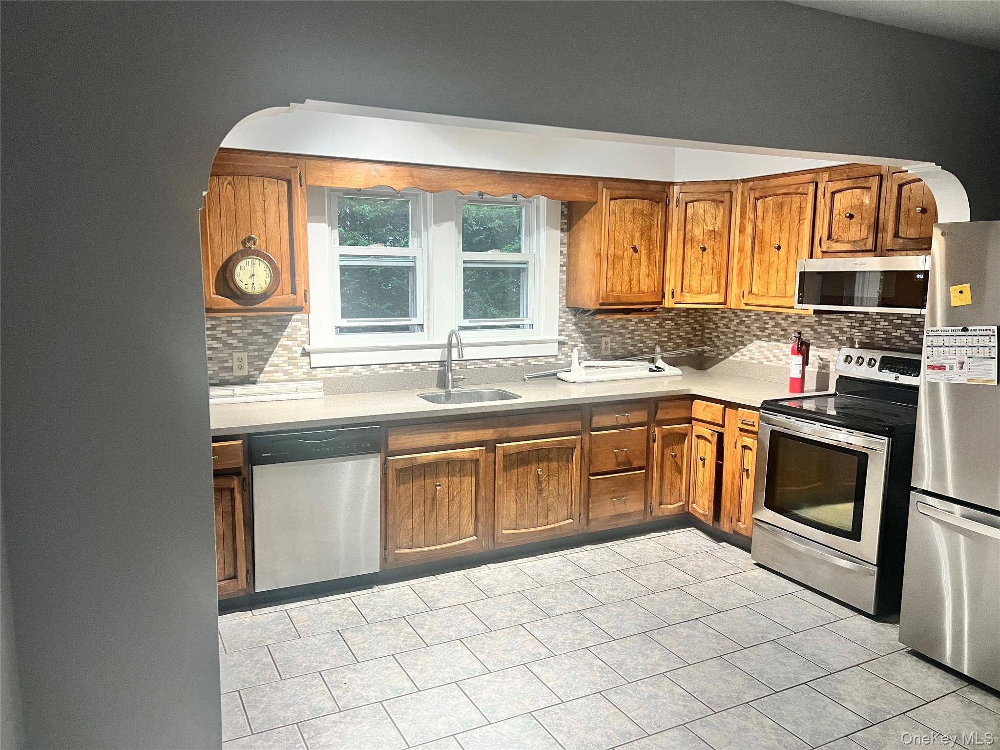 Address not disclosed, Islip, NY 11751