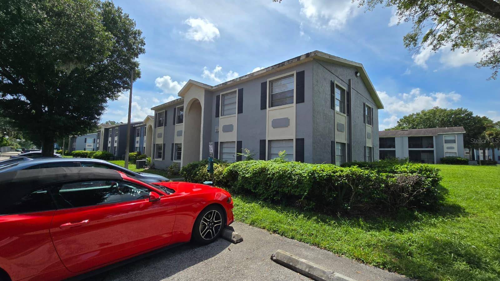 2555 N ALAFAYA TRL #105, Orlando, FL 32826