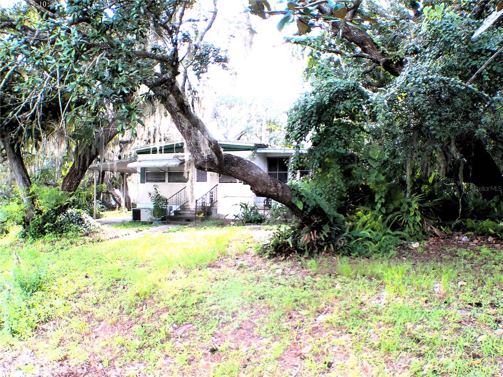 1930 SE 188TH CT, Silver Springs, FL 34488