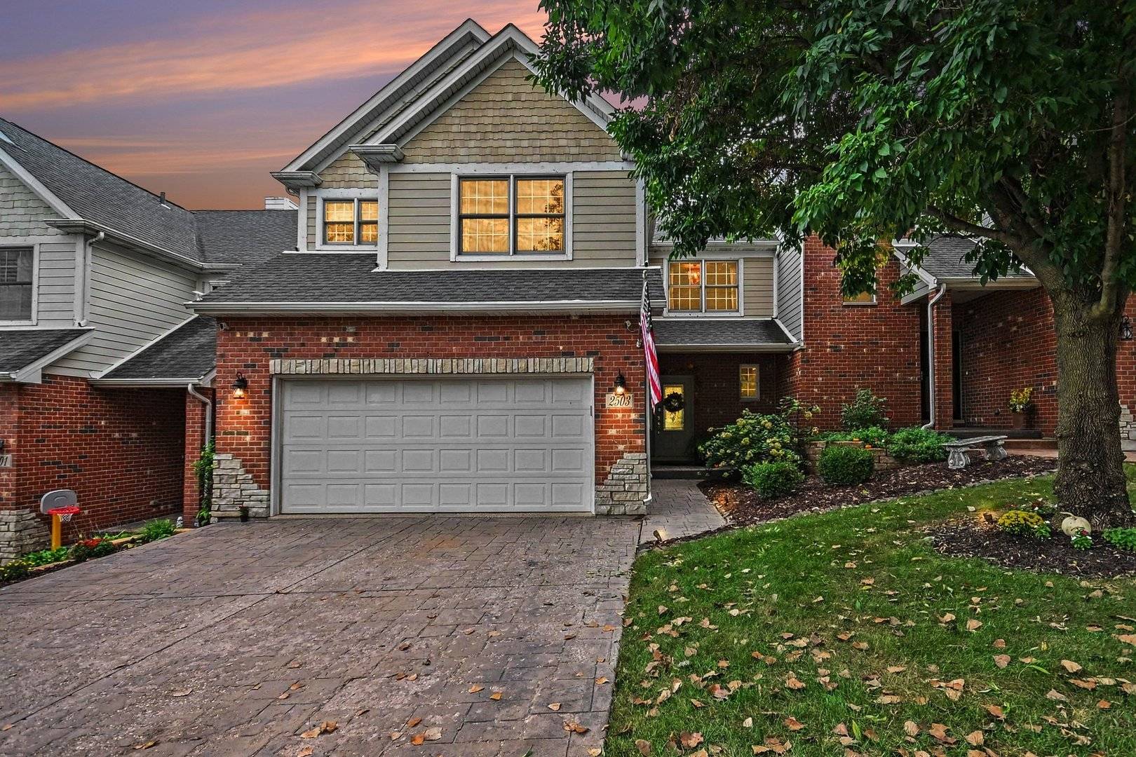 2503 Reflections DR, Crest Hill, IL 60403