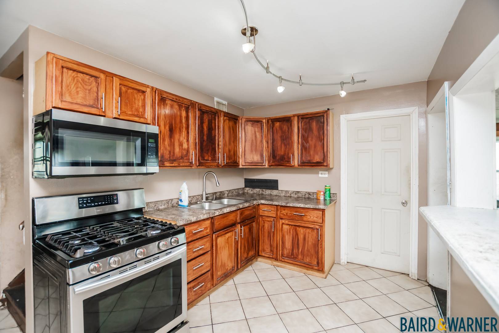 4911 S KILDARE AVE, Chicago, IL 60632
