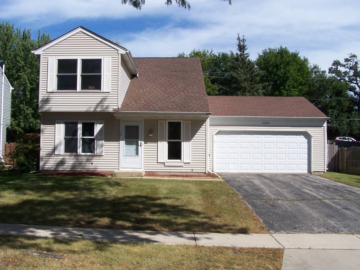 1105 MEGHAN AVE, Algonquin, IL 60102