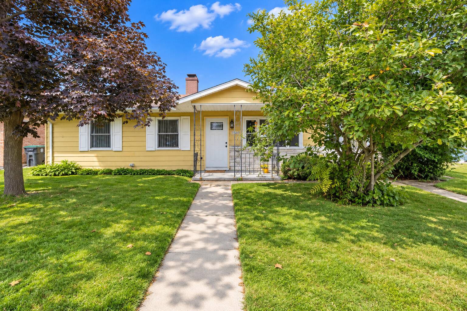 2834 W 38th Avenue, Hobart, IN 46342