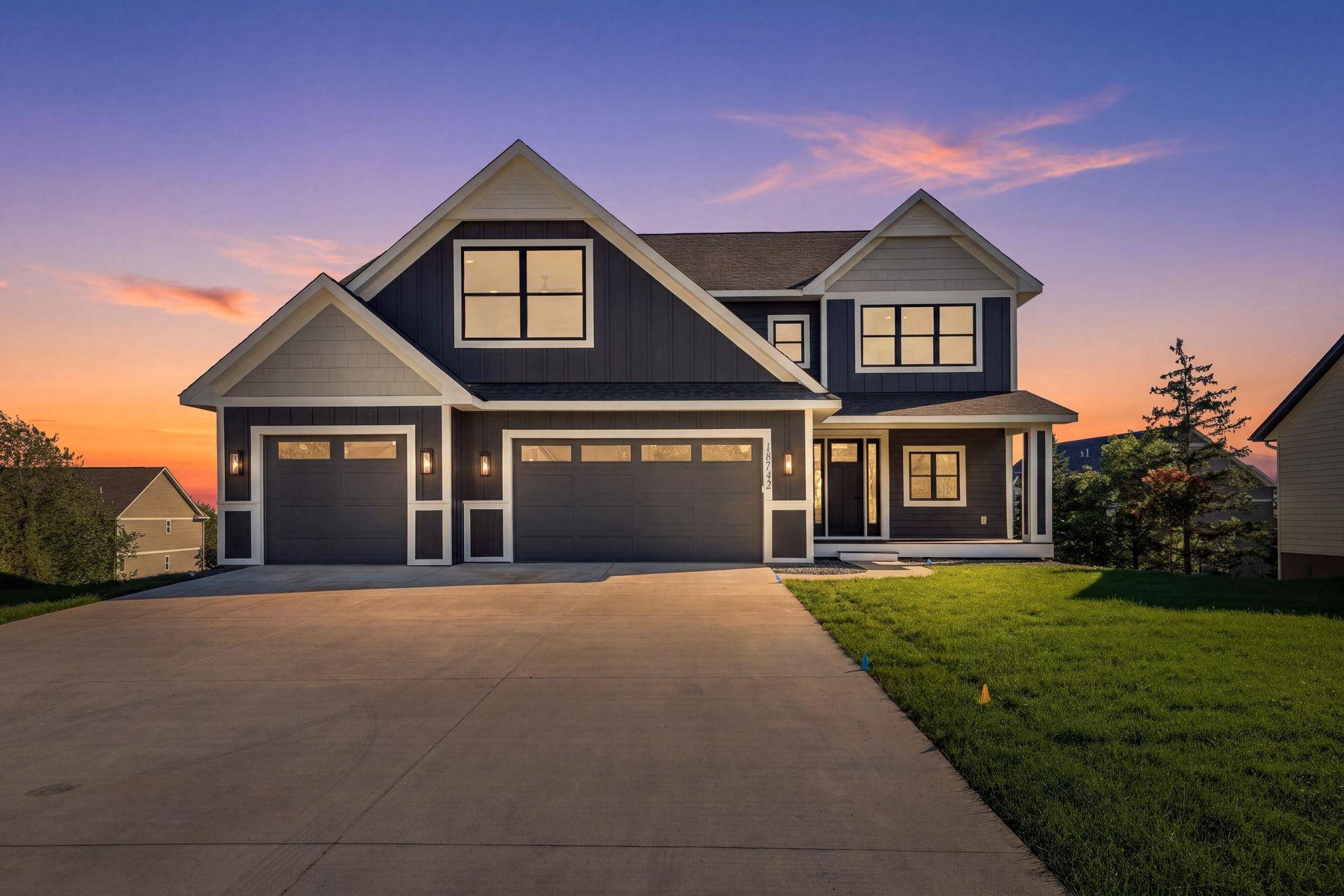 18742 Jarosite CT, Lakeville, MN 55044