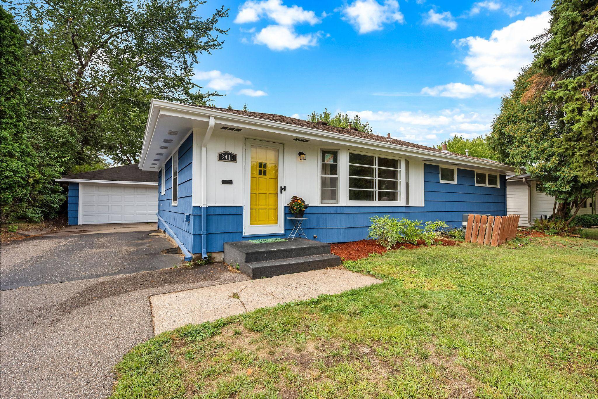3411 Yates AVE N, Crystal, MN 55422