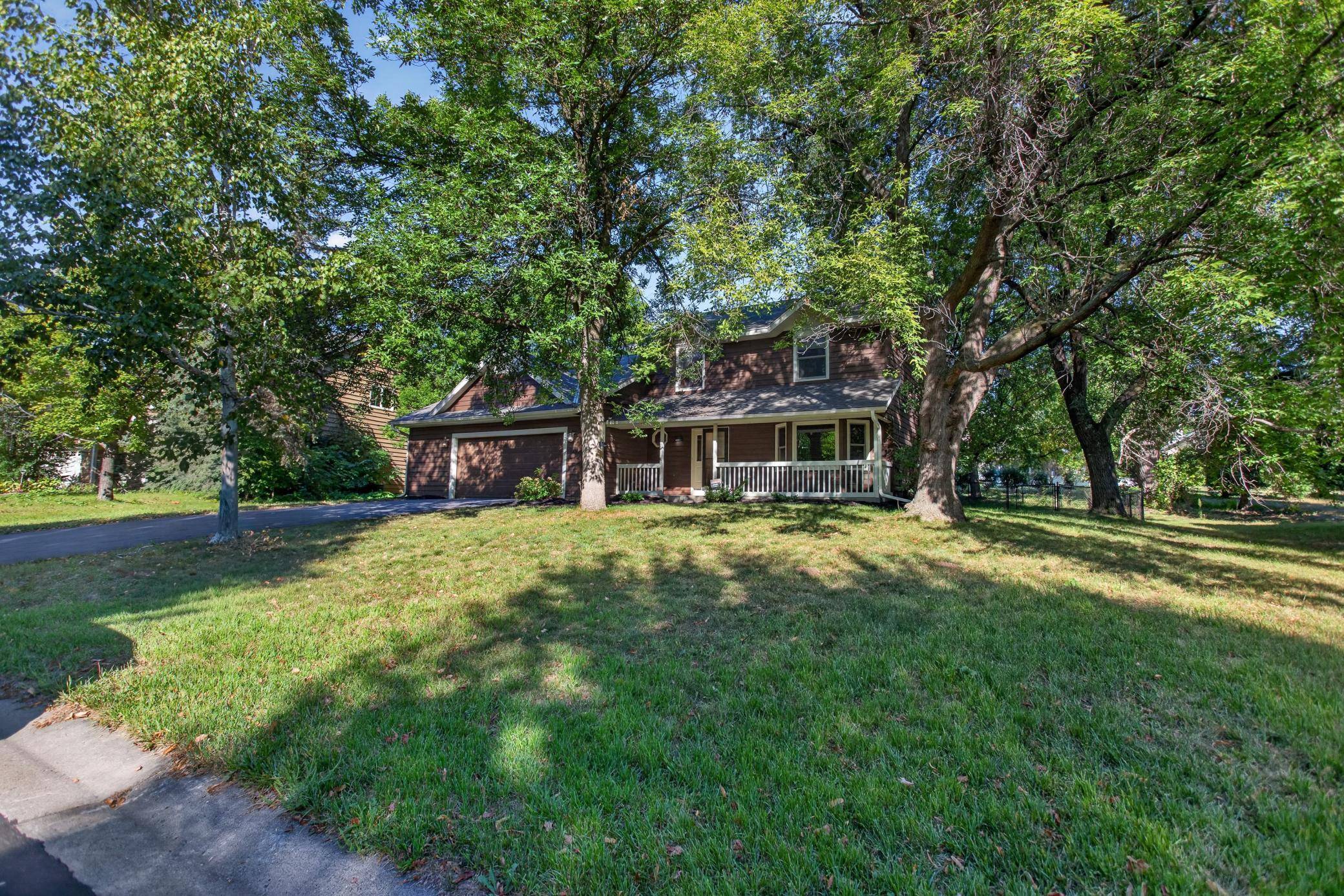 4720 Orchid LN N, Plymouth, MN 55446