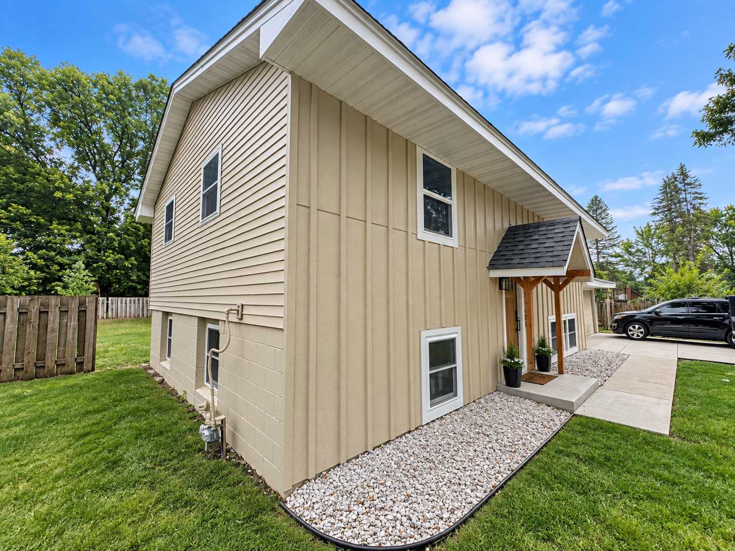 11608 Utah AVE N, Champlin, MN 55316