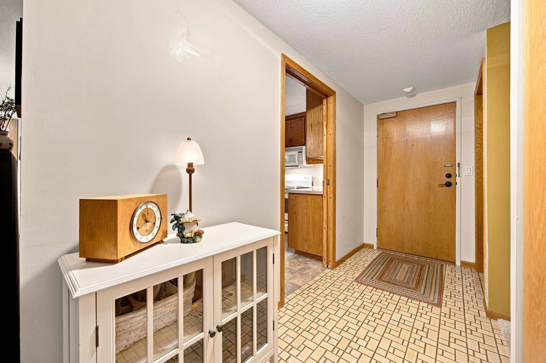 105 3rd ST N #203, Moorhead, MN 56560