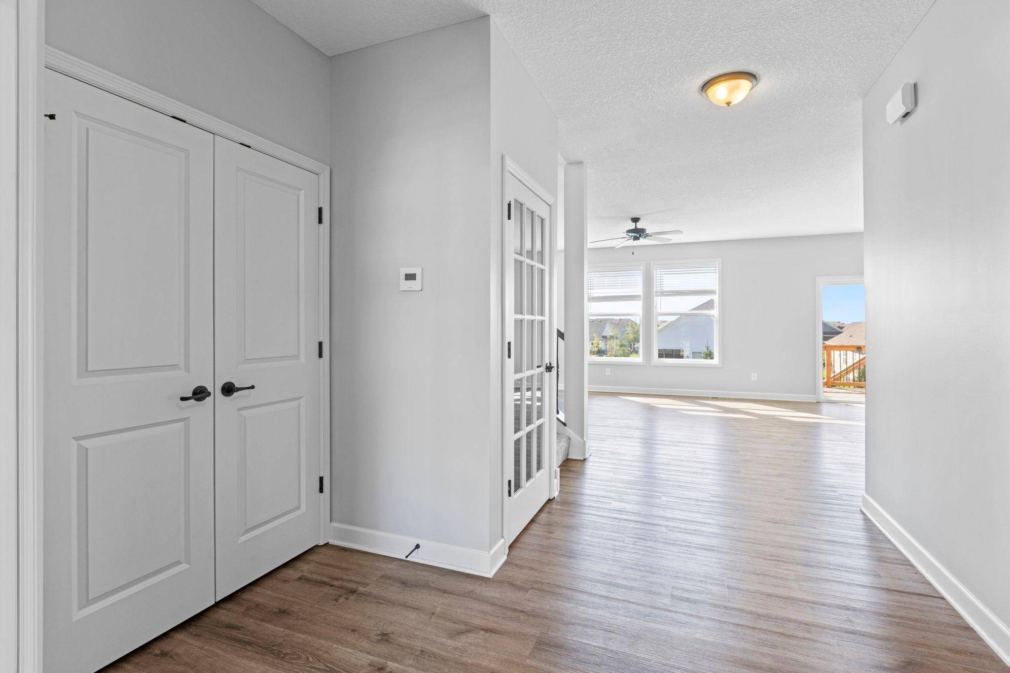 1505 Hackamore DR, Victoria, MN 55386