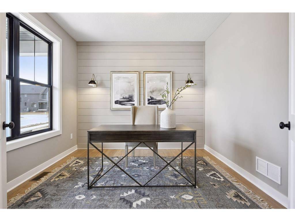 4739 Ogden Trail LN N, Stillwater, MN 55082