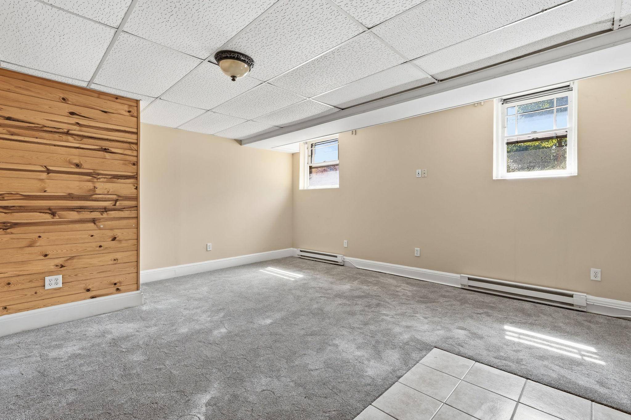 2545 Garfield AVE #B, Minneapolis, MN 55405