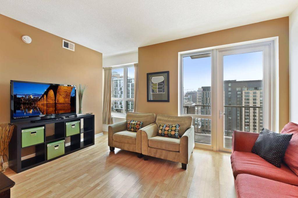 929 Portland Ave #1203, Minneapolis, MN 55404