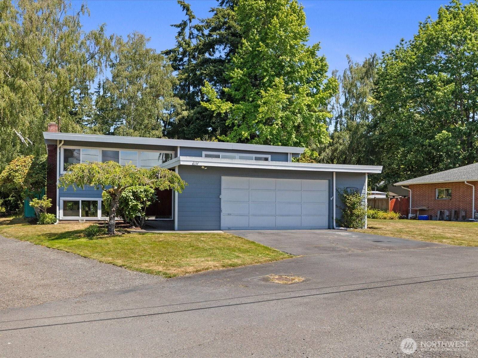 817 Olympic BLVD #A, Everett, WA 98203