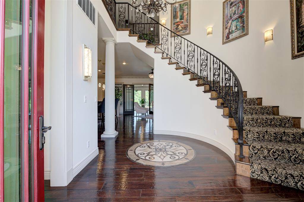 3023 E 44th ST, Edmond, OK 73013