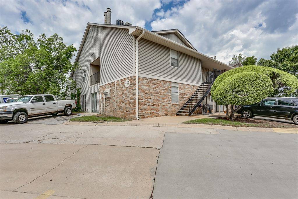 6732 N Meridian AVE, Oklahoma City, OK 73116