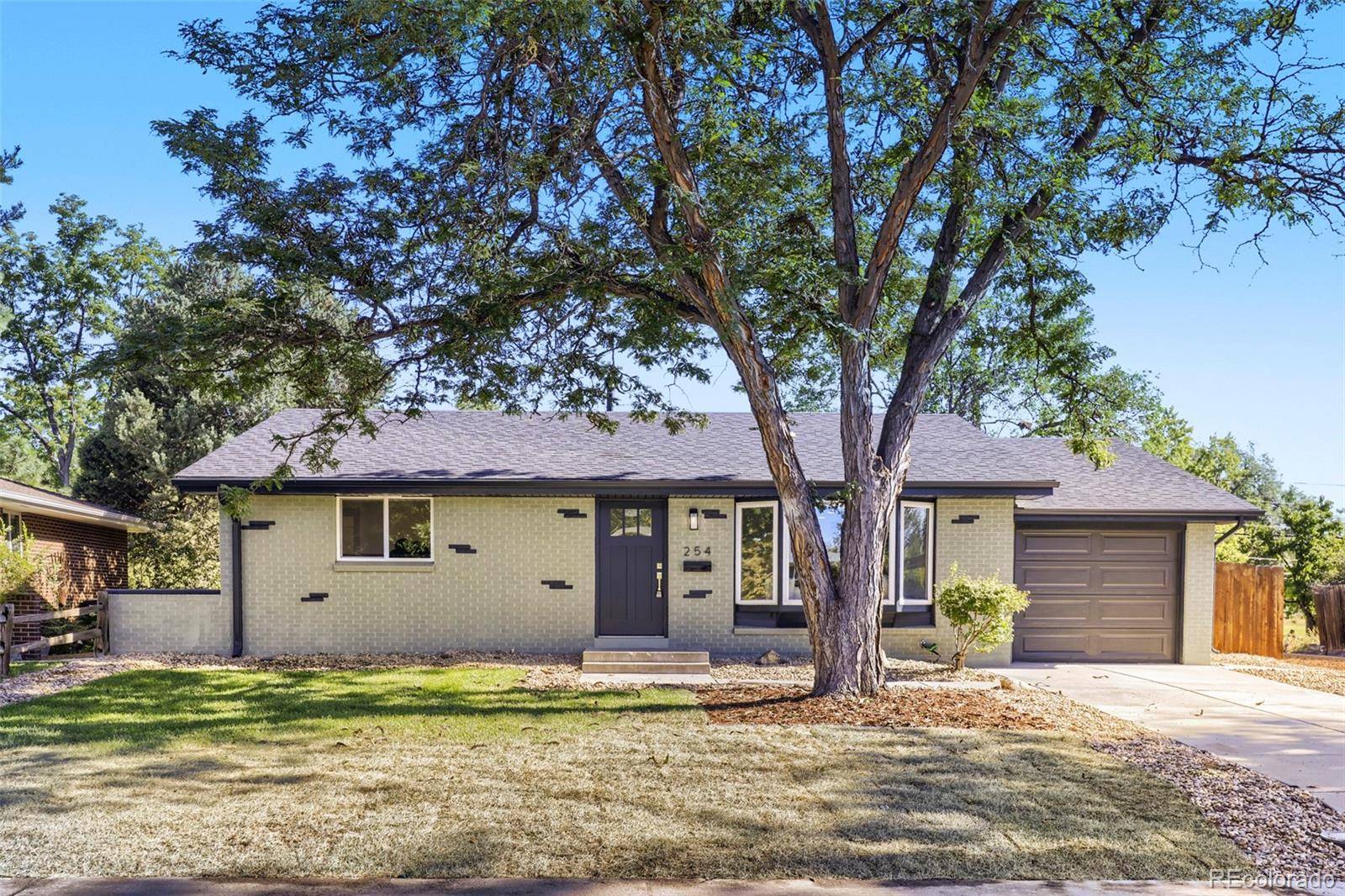 254 Agate WAY, Broomfield, CO 80020