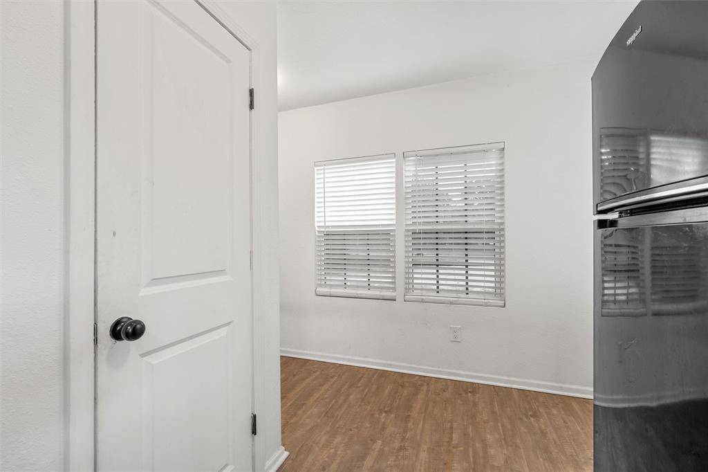 1103 E Leon Street, Gatesville, TX 76528