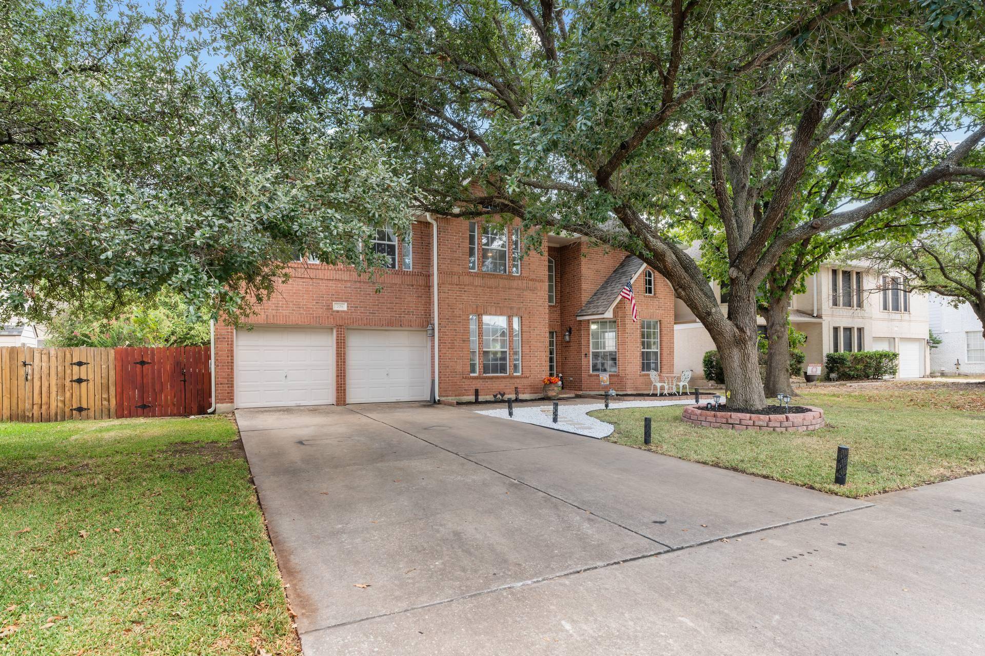 706 Churchill Farms DR, Georgetown, TX 78626