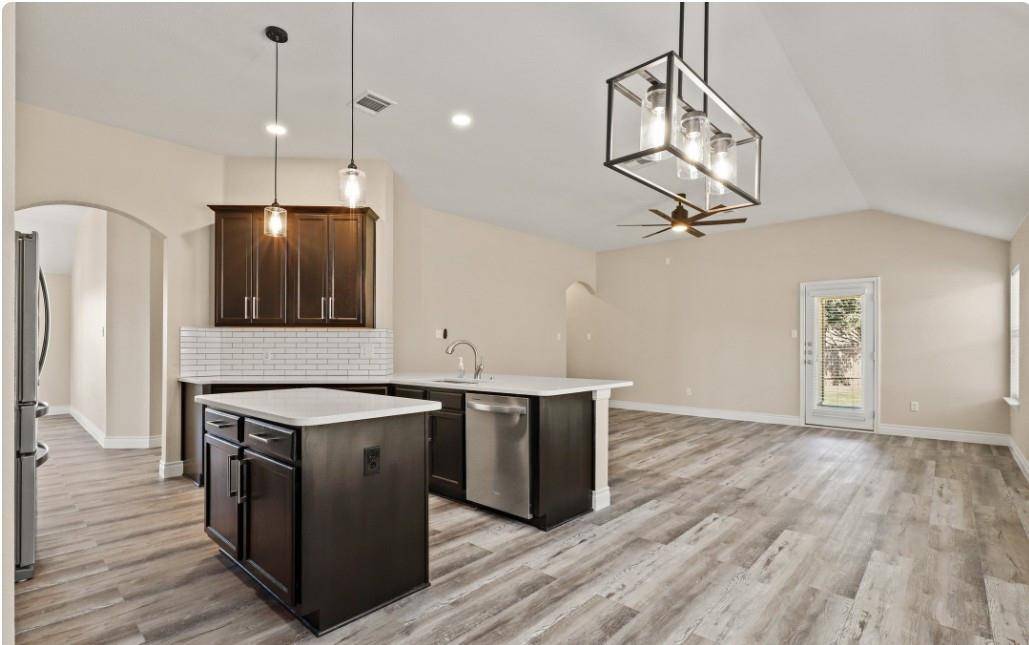 1568 Haynie BND, Round Rock, TX 78665