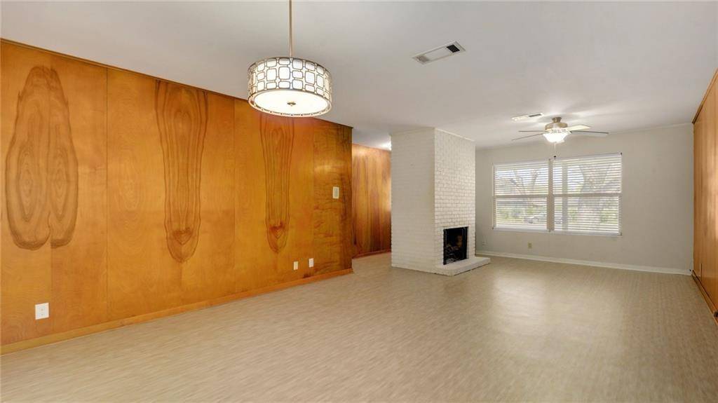 703 Buckingham CIR, Austin, TX 78704