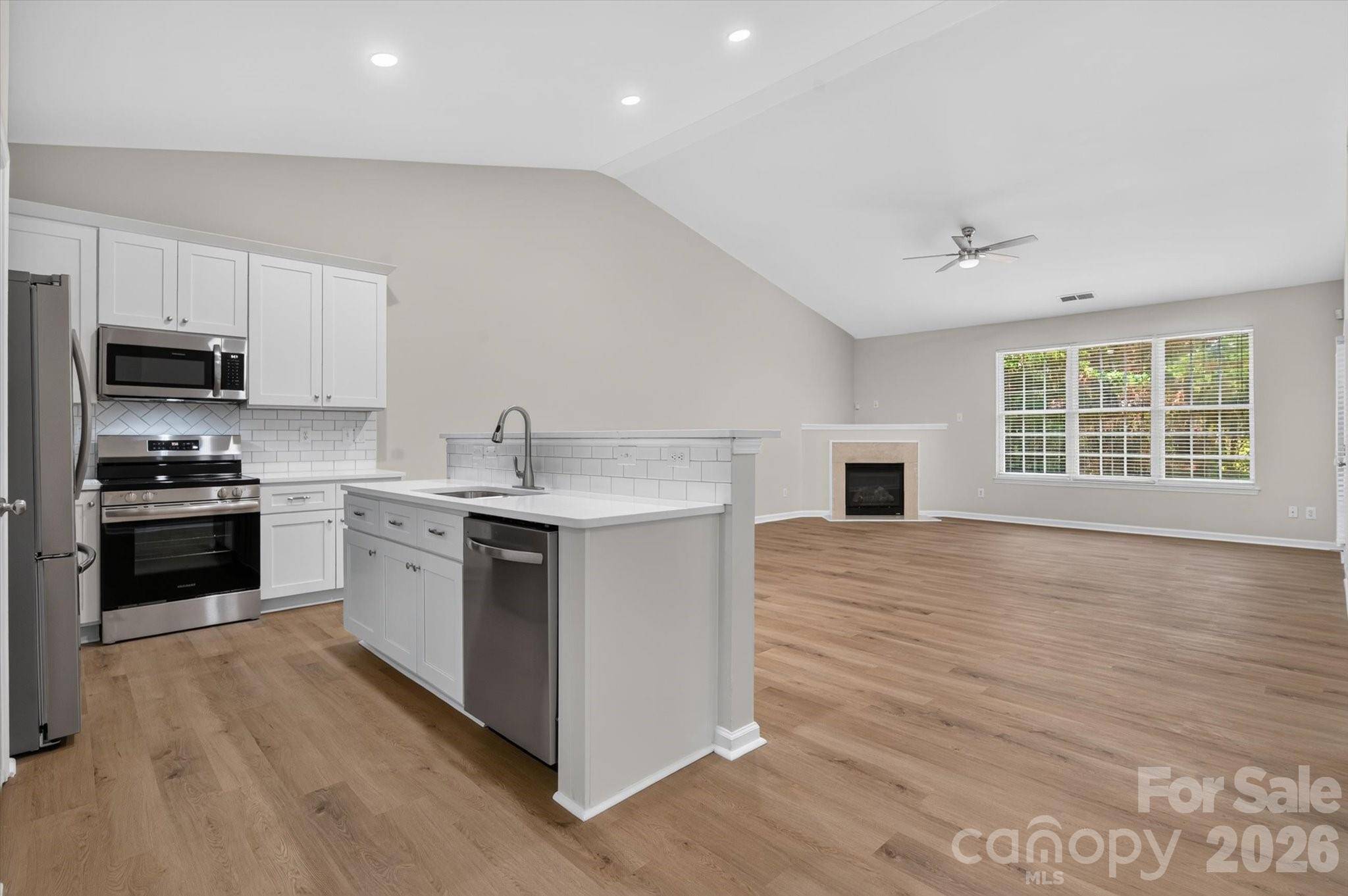 4641 Willow Glen RD, Harrisburg, NC 28075