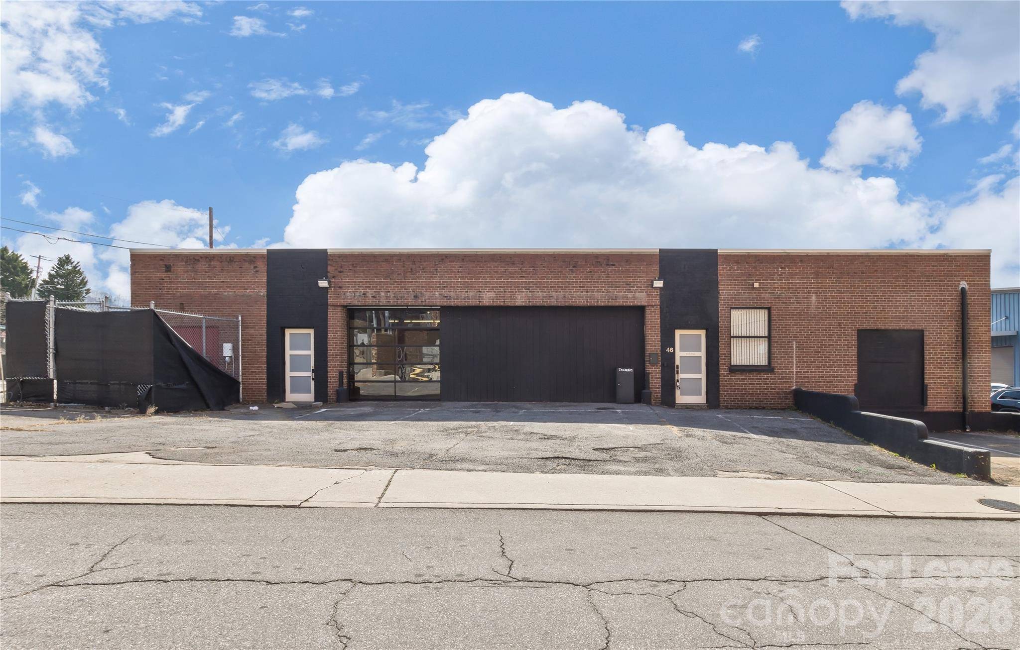 46 Aston ST, Asheville, NC 28801
